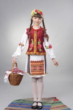 Український національний костюм для дівчаток 03