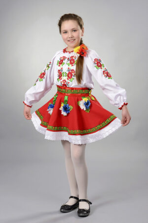 Український національний костюм для дівчаток 11